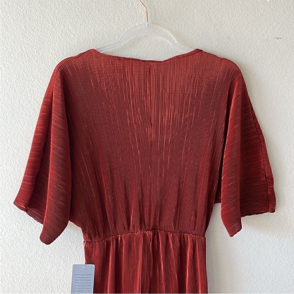 ASOS Miss Guided Rust Pleated Romper - Picture 6 of 12